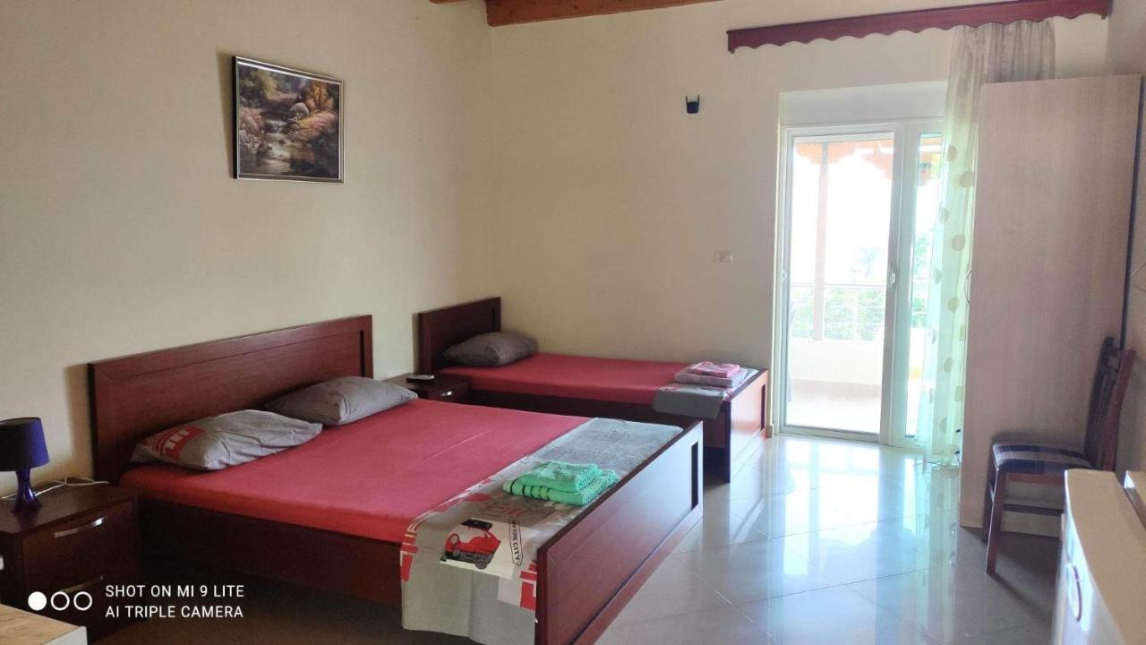 Vasil Rooms Lukovë Екстериор снимка