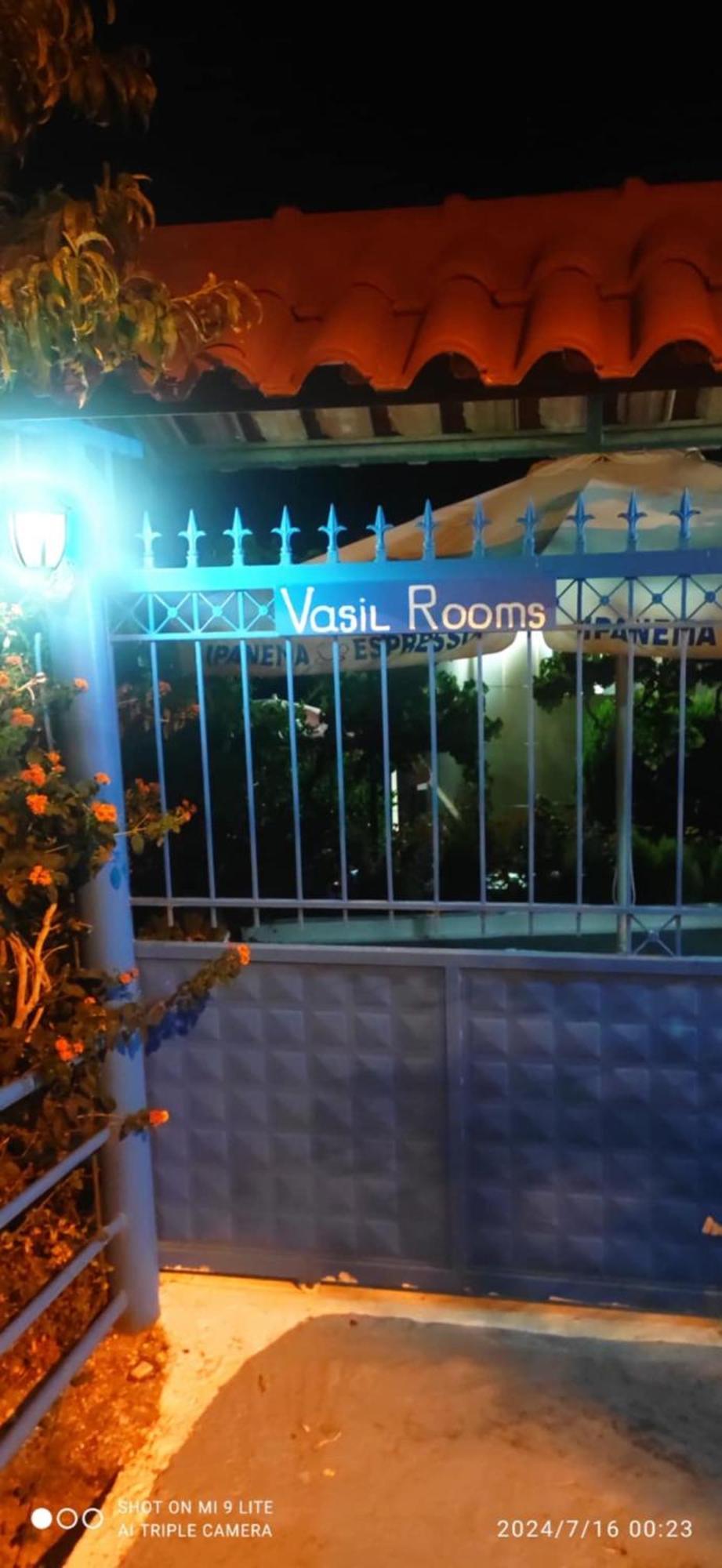 Vasil Rooms Lukovë Екстериор снимка